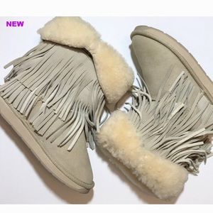 RJ’s Fuzzies Genuine Sheepskin Boots